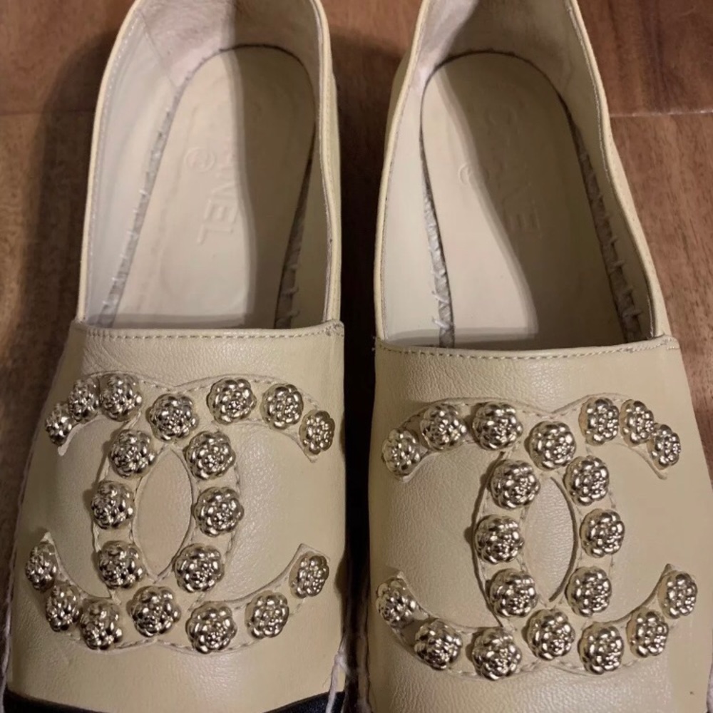 Chanel authentic espadrilles size 38 - Picture 2 of 4